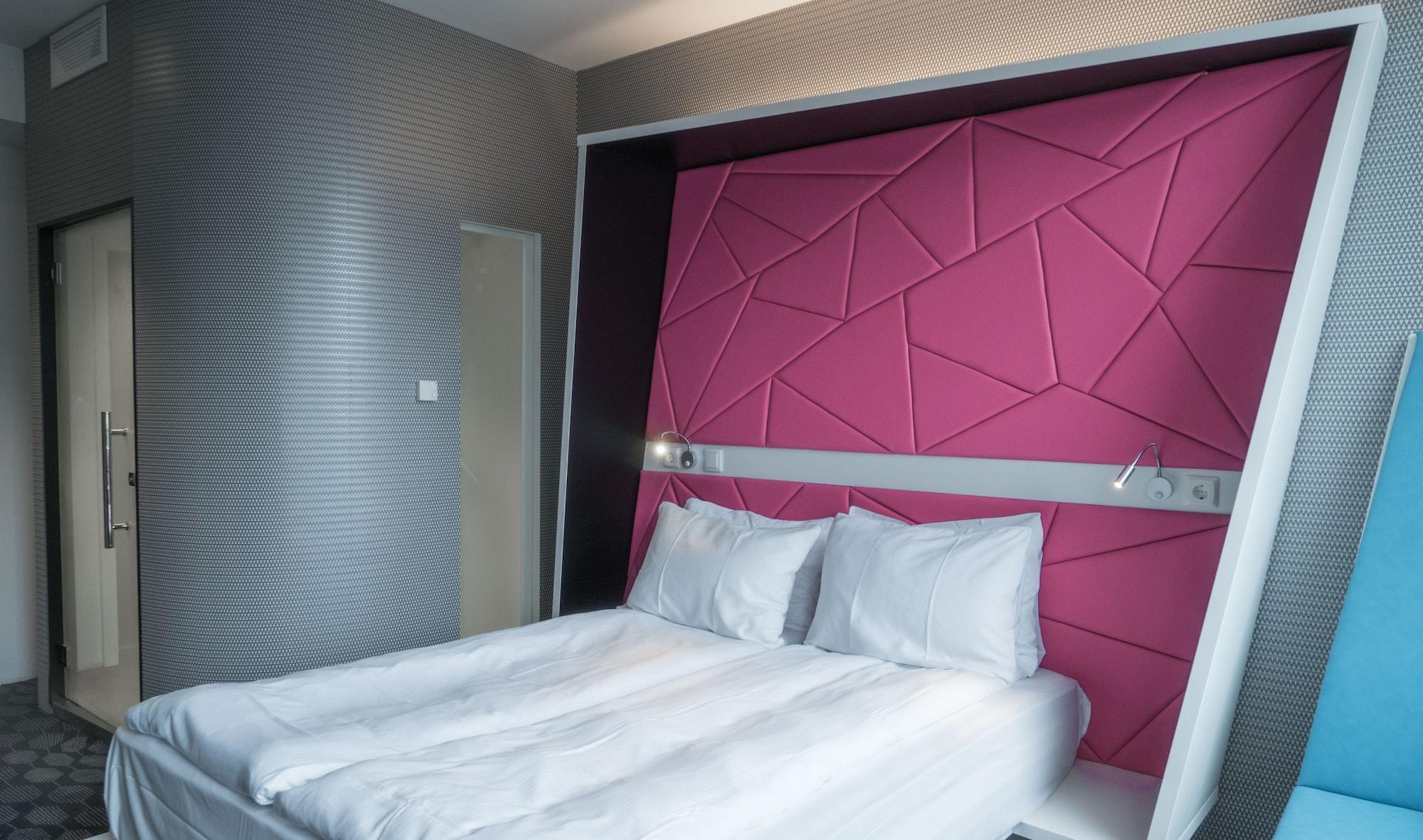 เมจิก โฮเต็ล เอ็กซิบิชั่น Hotel เบอร์เกน ภายนอก รูปภาพ