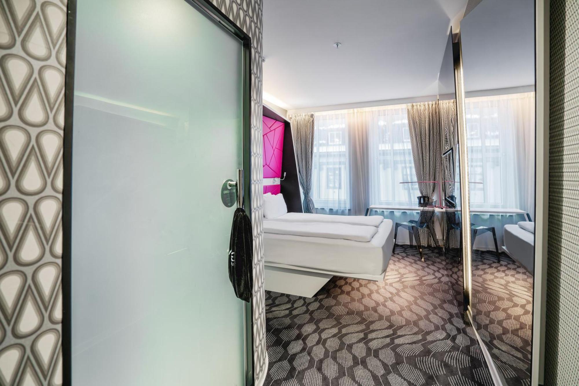 เมจิก โฮเต็ล เอ็กซิบิชั่น Hotel เบอร์เกน ภายนอก รูปภาพ